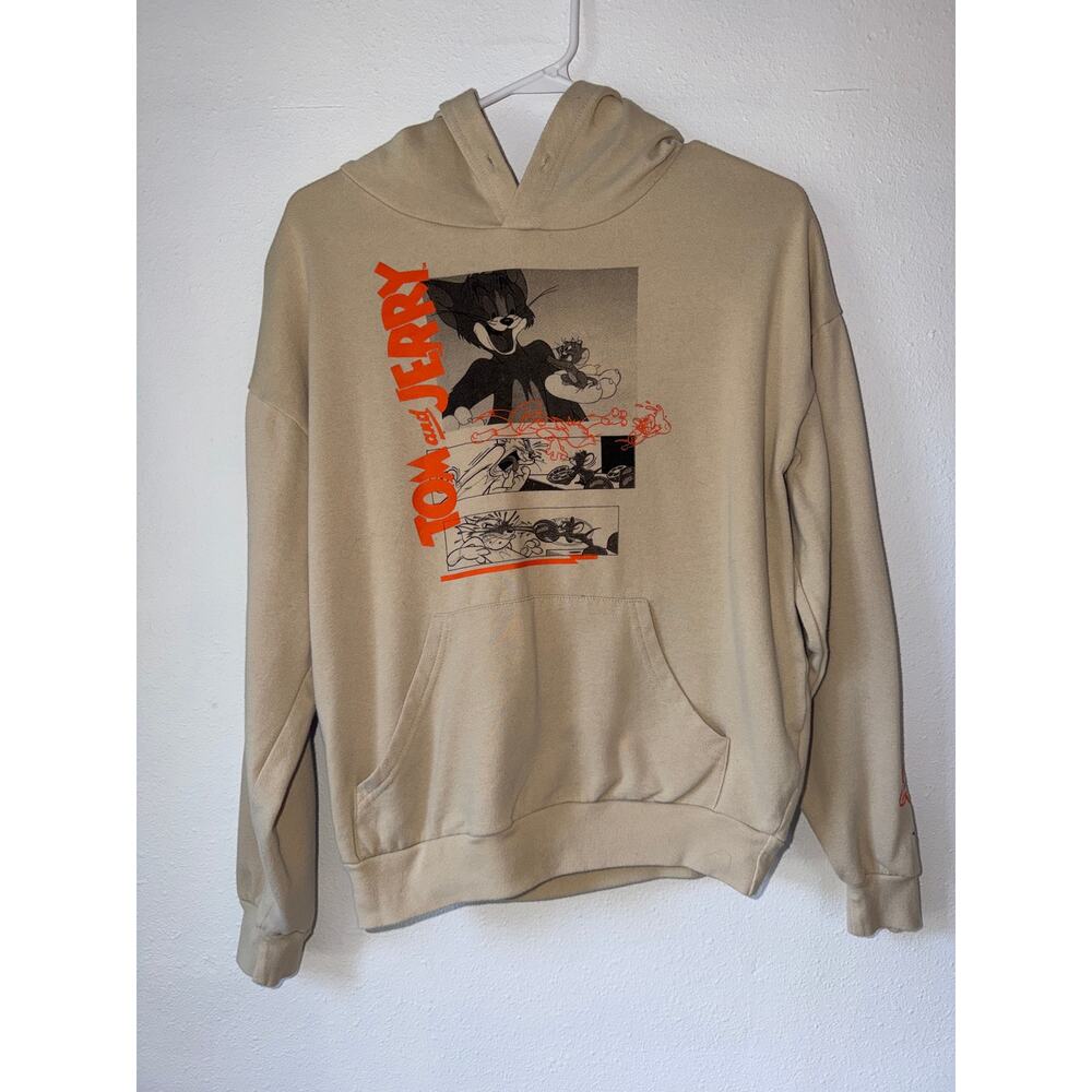 Tan Colored Tom & Jerry Cartoon Graphic Print Long Sleeve Hoodie Size Large